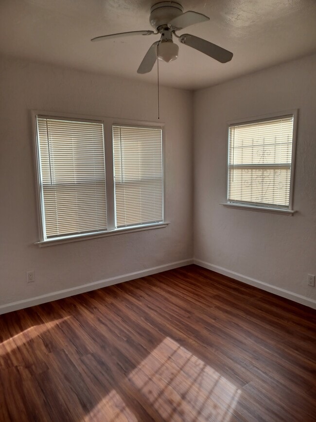 Building Photo - 3129 64th Ave