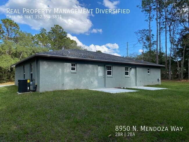 Building Photo - 8950 N Mendoza Way