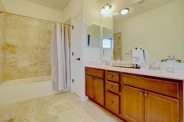 Building Photo - 99 Steiner Ave