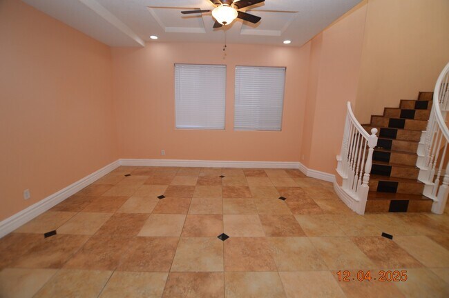 Building Photo - 638 Harvester Course Dr