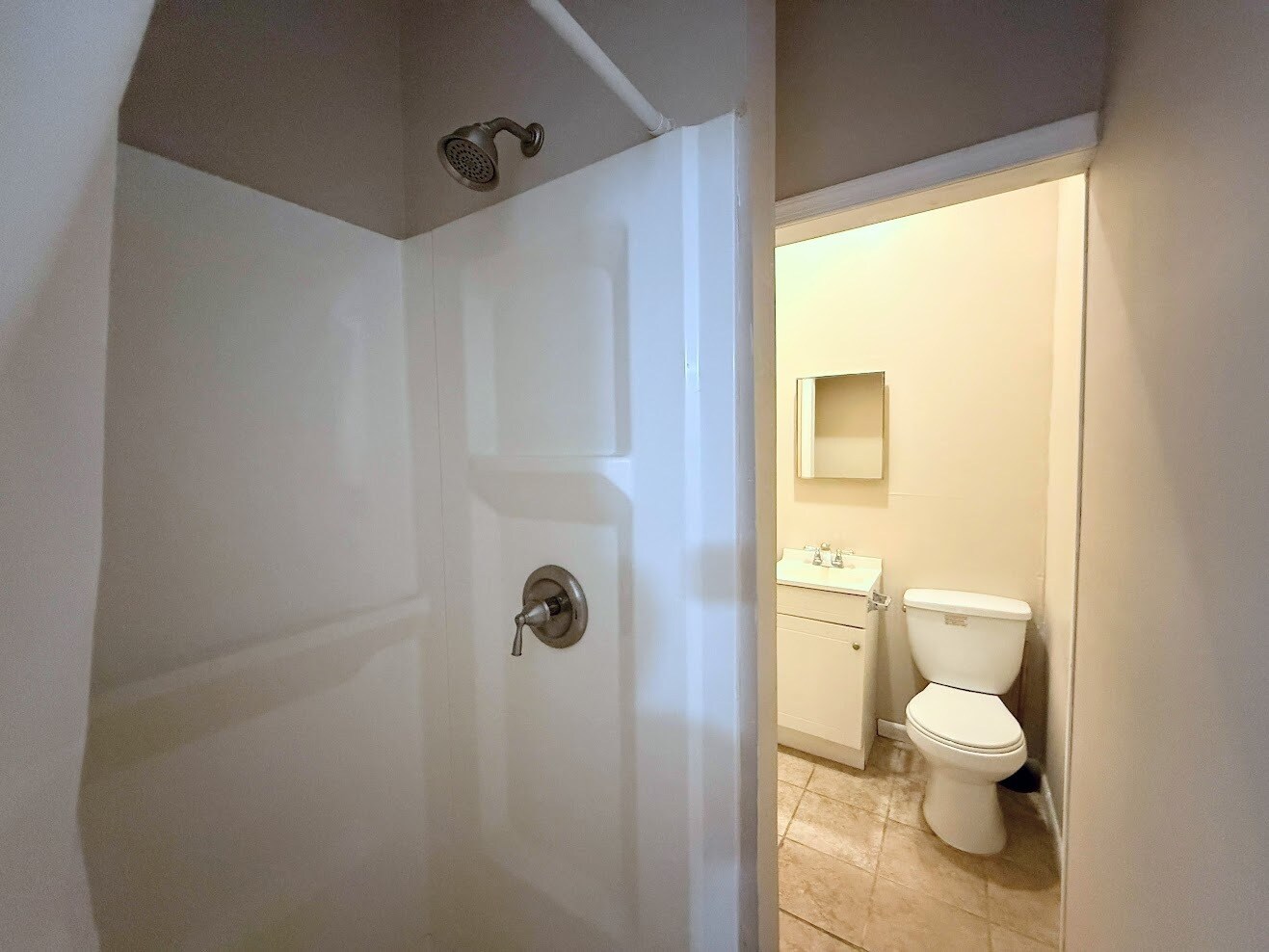 Apt 1 - Full Bathroom 2 - 2148 N Carlisle St