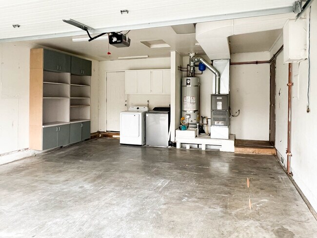 Building Photo - 7830 Kiana Cir