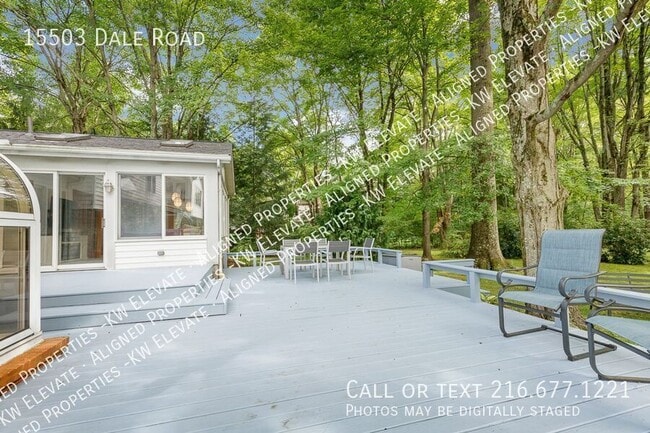Building Photo - 15503 Dale Rd