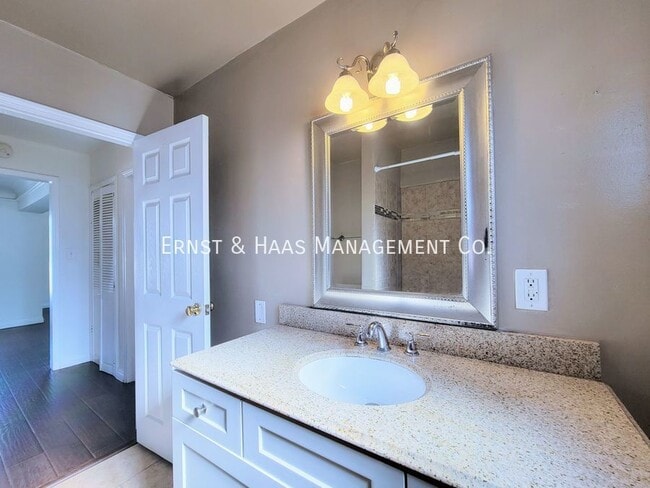 Building Photo - 2666 E Madison St