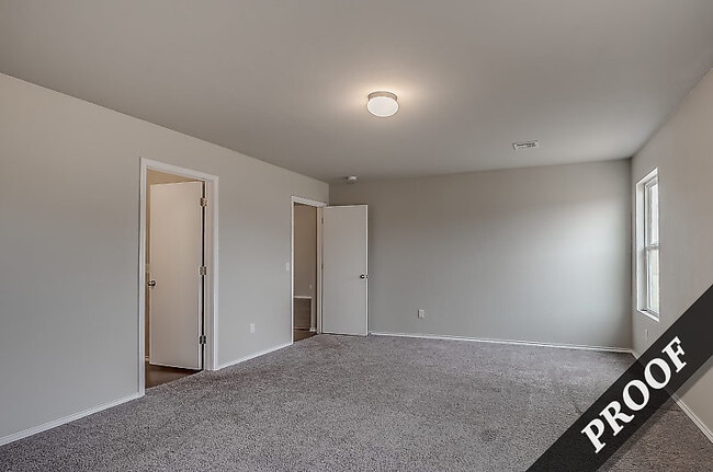 Building Photo - 7641 Leichter Ave
