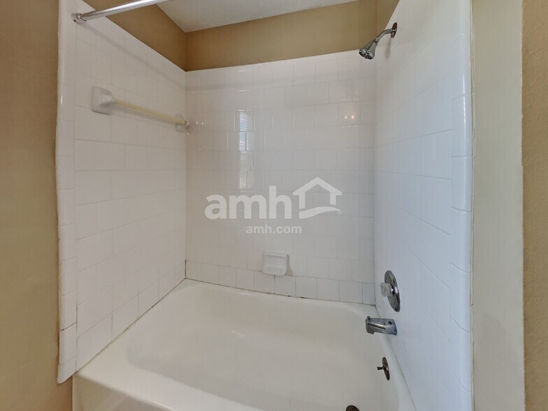 Building Photo - 674 Cypresswood Trace