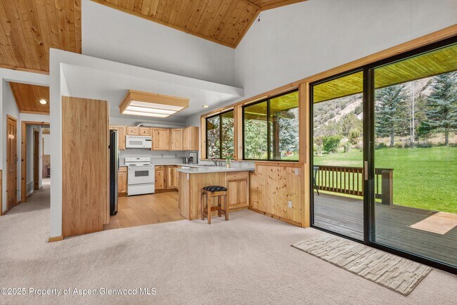 Building Photo - 17 Dakota Ct