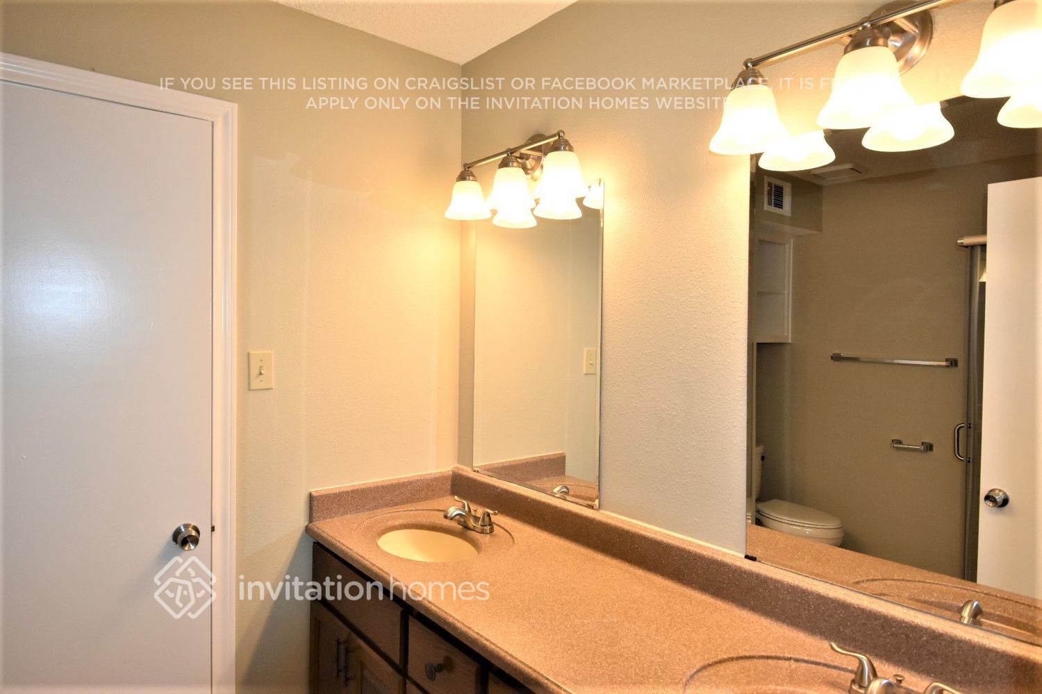 Building Photo - 2018 Falcon Ridge Dr