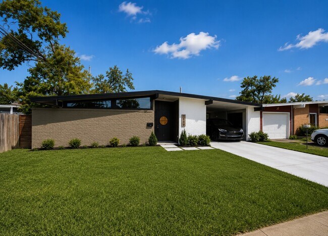Building Photo - 7609 Amelia Rd
