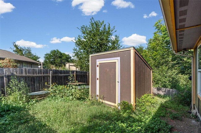 Building Photo - 6809 Ali Cove