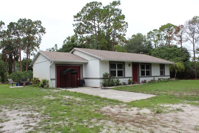 Building Photo - 15780 95th Ln N