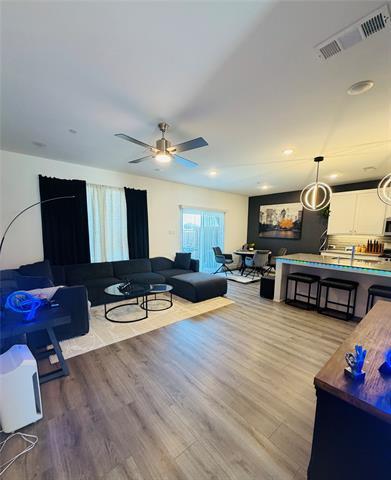Building Photo - 1364 Hill Country Pl