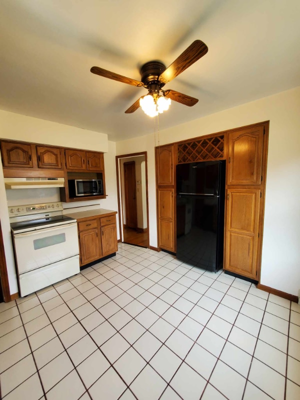 Building Photo - 1510 Tuxedo Ave