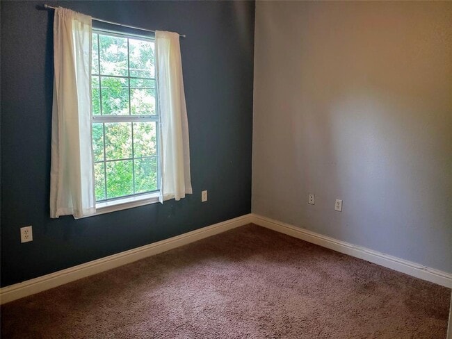 Building Photo - 7304 Grand Canyon Dr