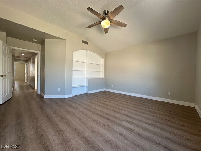 Building Photo - 6987 Wineberry Dr