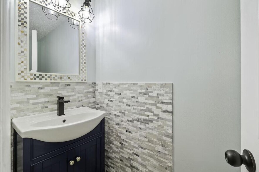 Building Photo - 400 William Hilton Pkwy