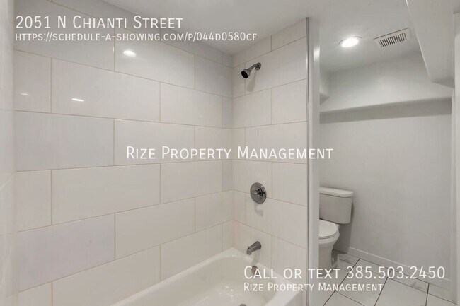 Building Photo - 2051 N Chianti St