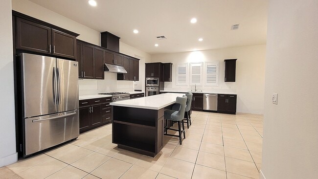 Building Photo - 2689 Tranquility St