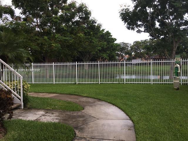 Building Photo - 10581 SW 155th Ct