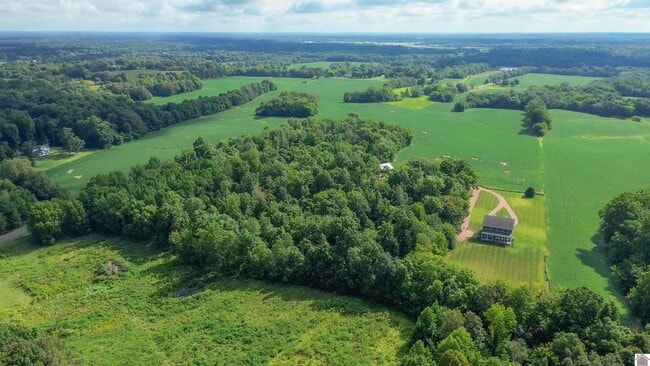 Building Photo - 2500 Biggs Rd