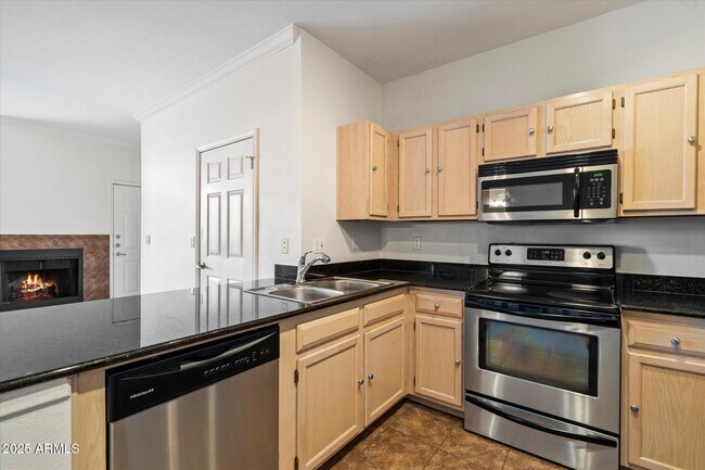 Building Photo - 7009 E Acoma Dr