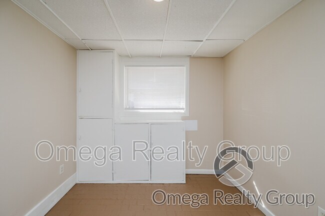 Building Photo - 2941 Ashley Ave