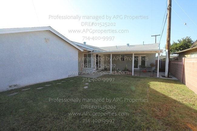 Building Photo - 7164 Santa Teresa Cir