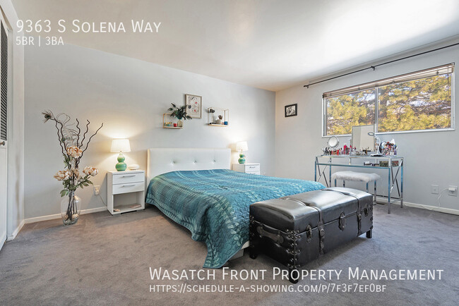 Building Photo - 9363 Solena Way