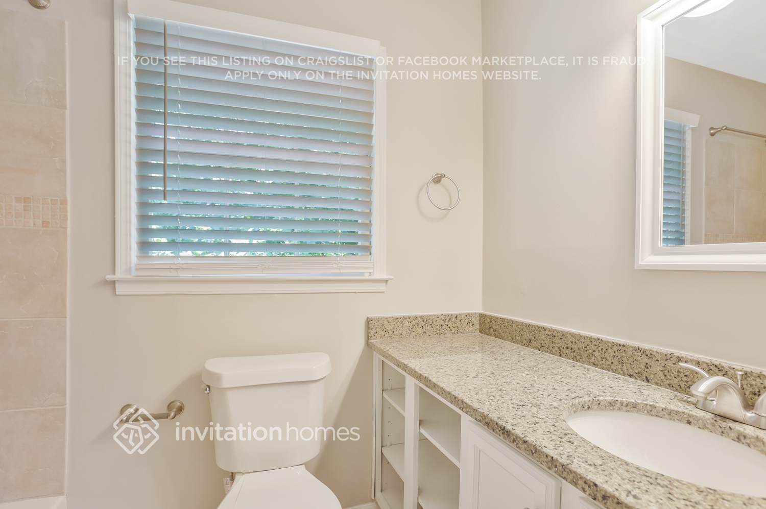 Building Photo - 2073 Kinridge Rd