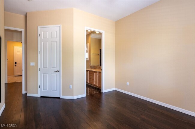 Building Photo - 2057 Orchard Mist St