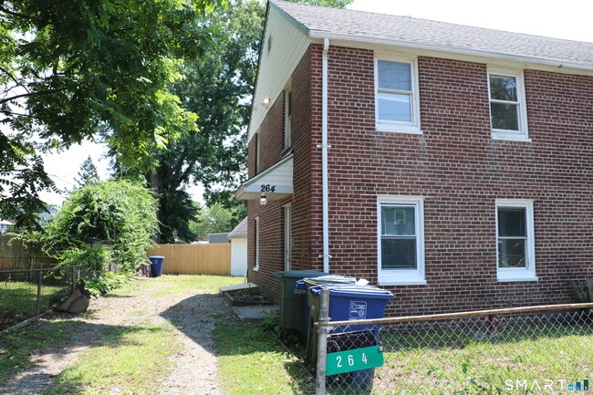 Building Photo - 264 Pearl Harbor St