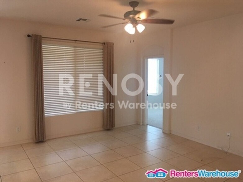 Building Photo - 2277 S 169th Dr