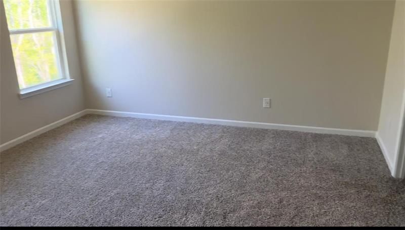 Building Photo - 258 Timberland Ave