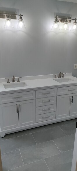 Brand new vanity In remodeled master bathroom - 8456 Lexie Lane
