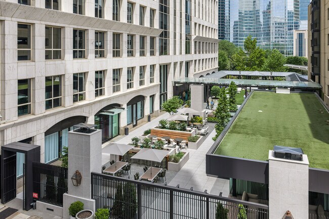 Building Photo - 81 Peachtree Pl NE