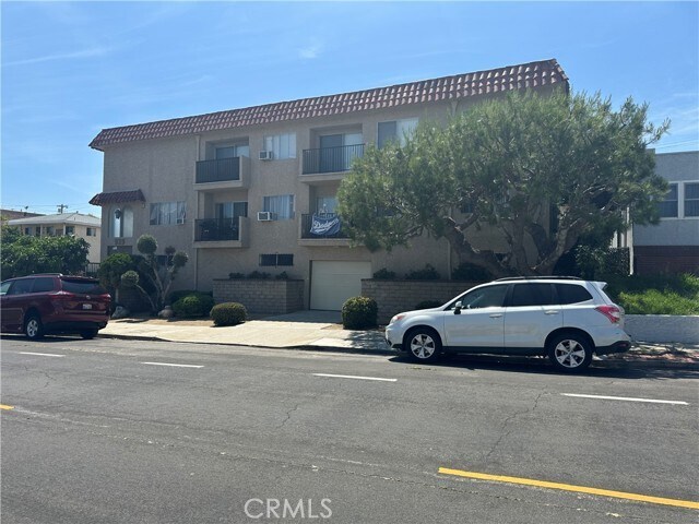 Primary Photo - 939 S Cabrillo Ave