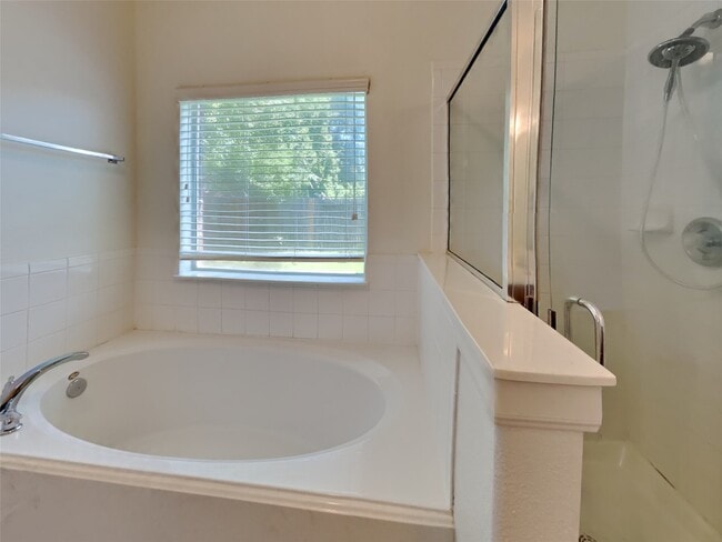 Building Photo - 5702 Rocky Trail Dr