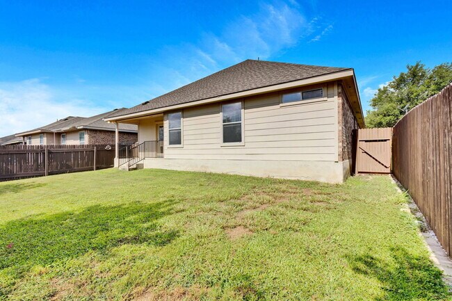 Building Photo - 133 Calline Mayes Run