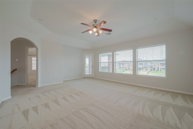 Building Photo - 18118 Billabong Crescent Ct