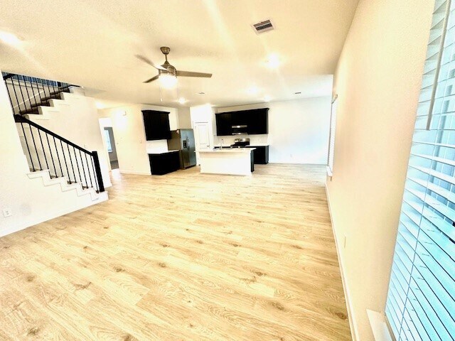 Building Photo - 3214 Moreland Park Dr