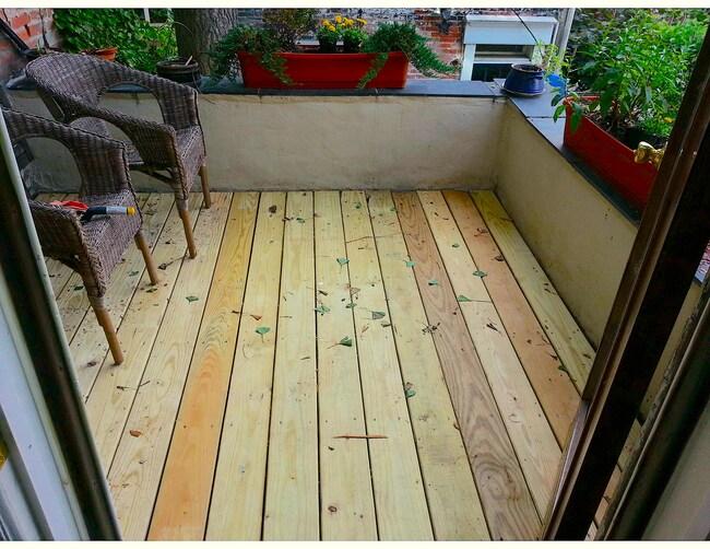 Balcony of 2nd Floor - 2409 Panama St