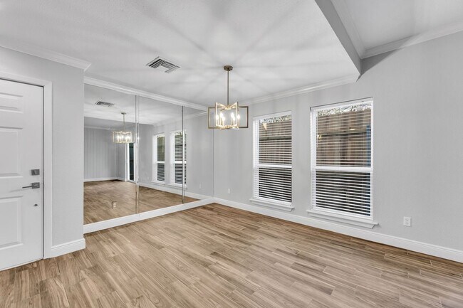 Building Photo - 1829 Bering Dr