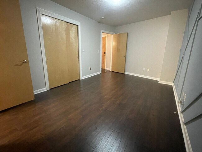 Building Photo - 2222 Detroit Ave