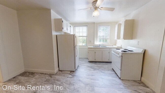 Building Photo - 2 br, 1 bath House - 5463 Trade St