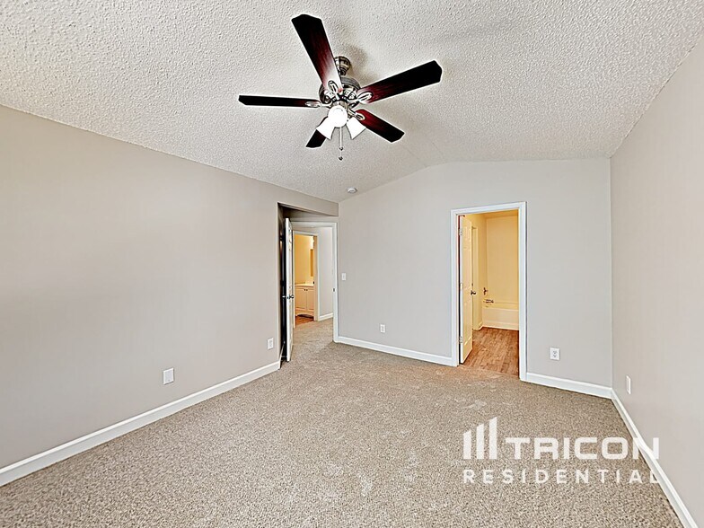 Building Photo - 1432 Mandy Pl Ct