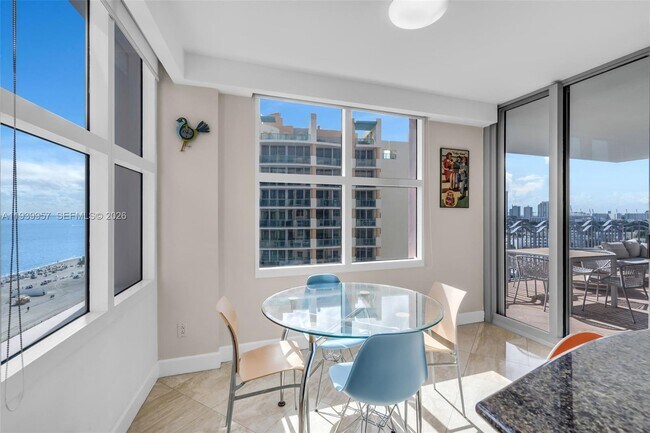 Building Photo - 1500 Ocean Dr