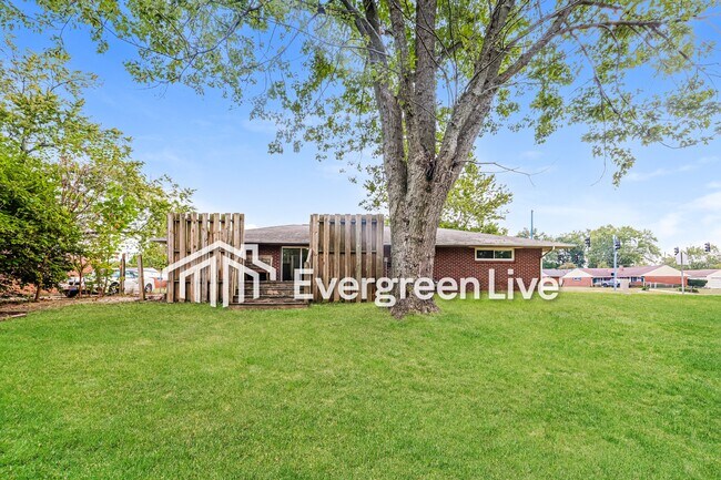 Building Photo - 6509 Harhmanville Rd