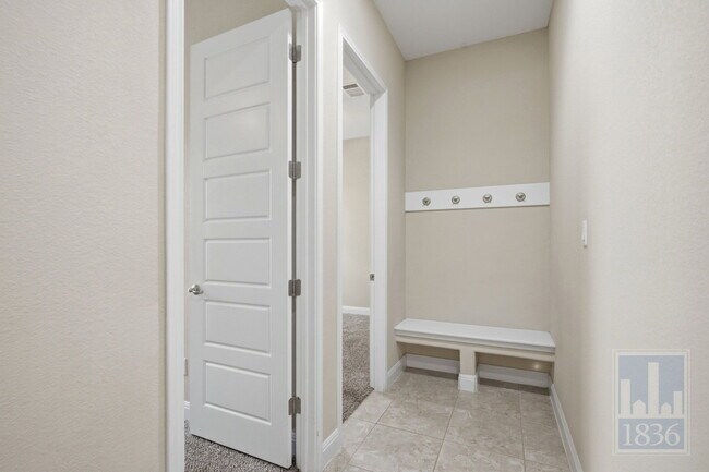 Building Photo - 3805 Hidden Harbor Dr