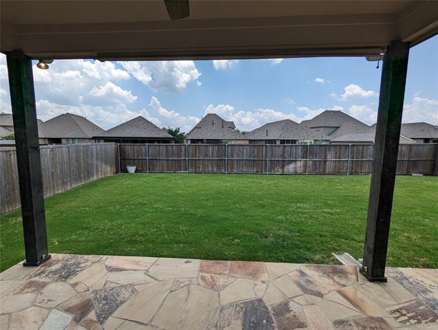 Building Photo - 591 Deverson Dr