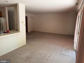 Building Photo - 46 Muirfield Dr